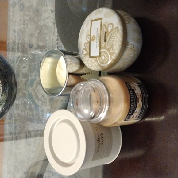 Assorted Candles - Picture 1 of 2